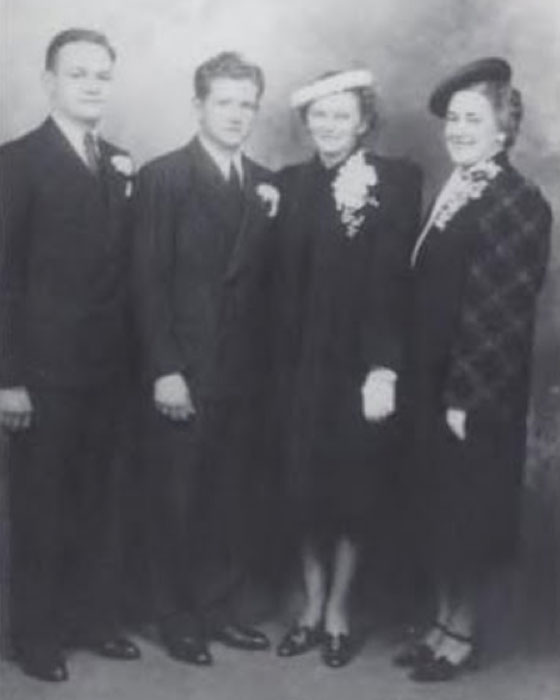 Otis and Beth Bowen on their wedding day in 1939, accompanied by the best man and maid of honor.
